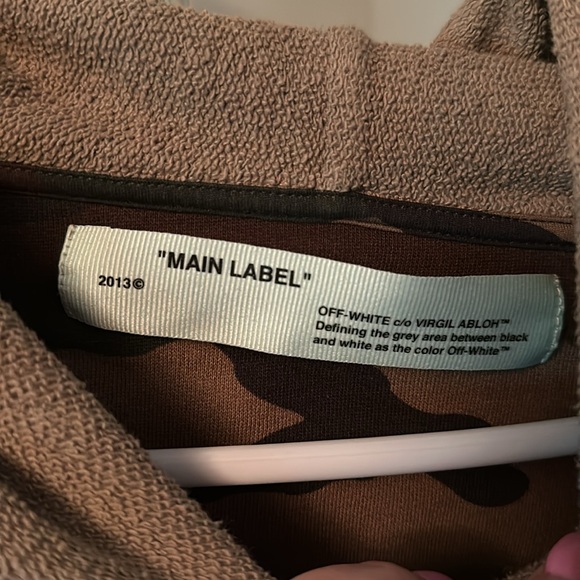 Off-White Reconstructed Camo Hoodie - Picture 3 of 6